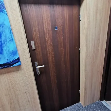 Matteo Aparts * שצ'קלארסקה פוראובה