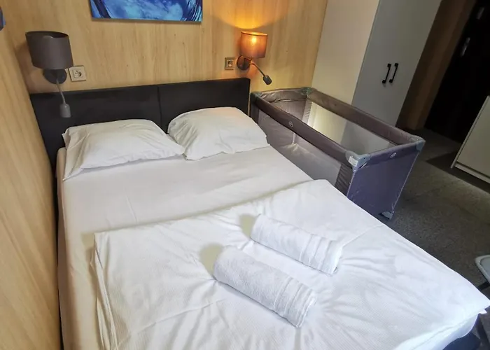 Matteo Aparts - Centrum